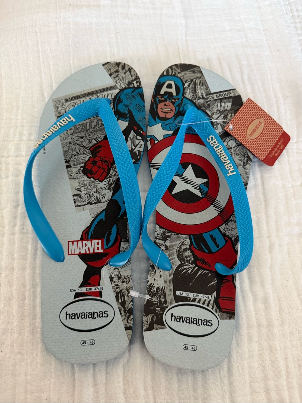 NWT Havaianas Top Marvel Classics Captain America Flip Flops Men’s Size 13